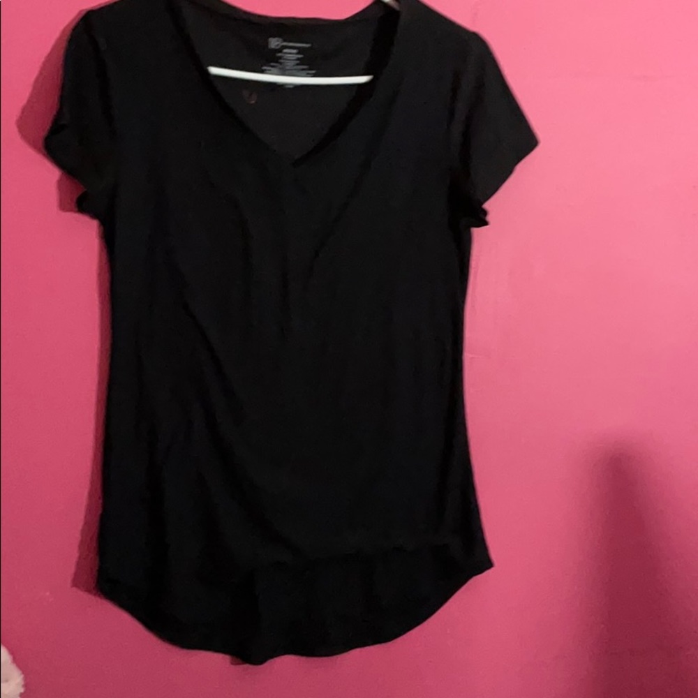 Black shirt